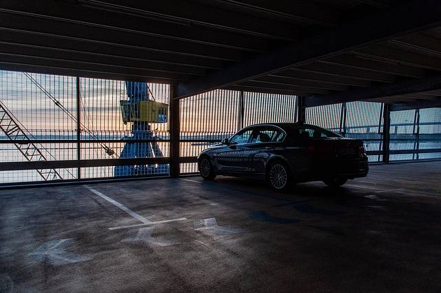  Come gestire l’auto durante i viaggi lunghi: consigli pratici per partire senza pensieri